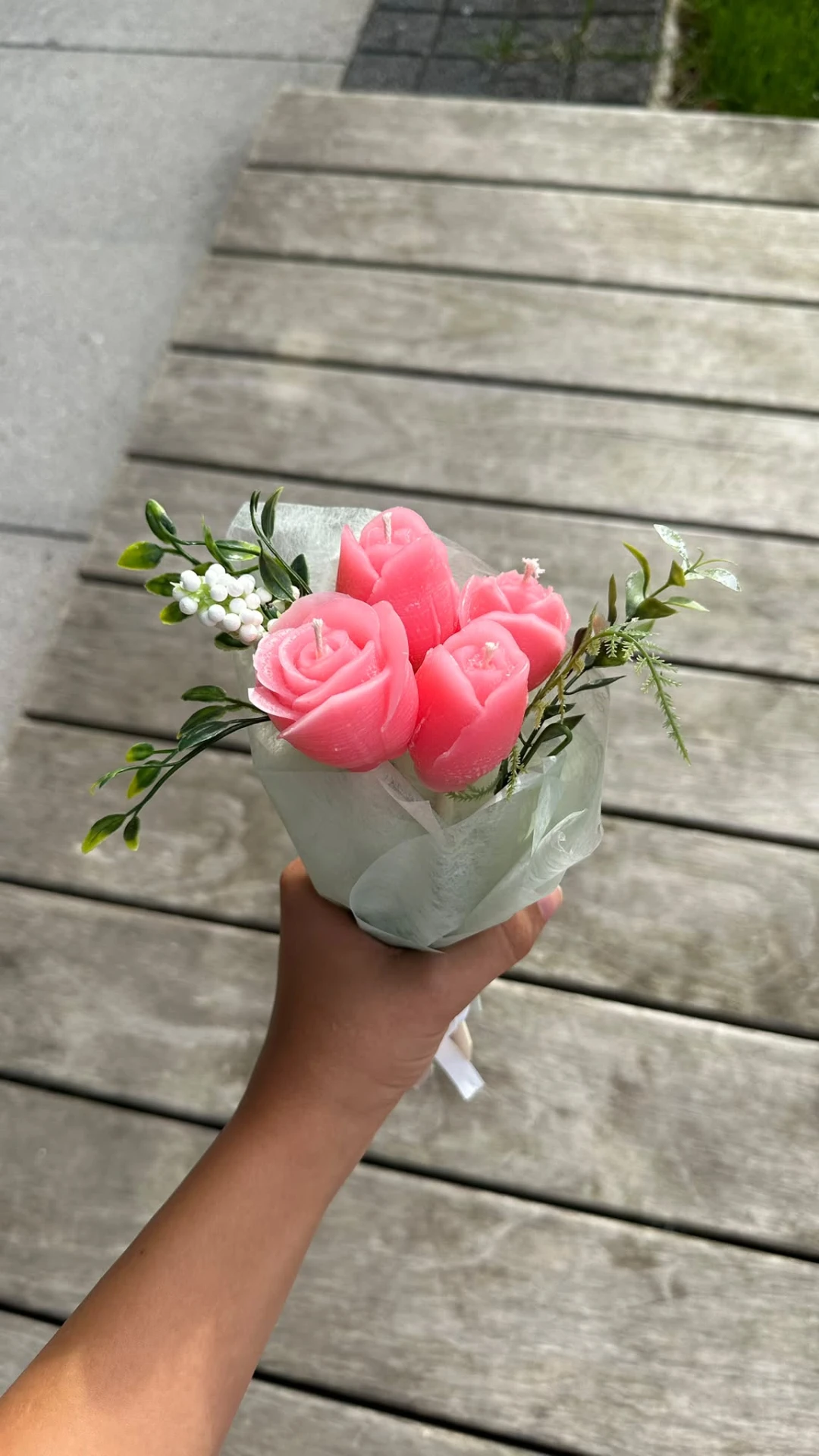 Blumenstrauss aus Wachsblumen von GlüehBlüemli